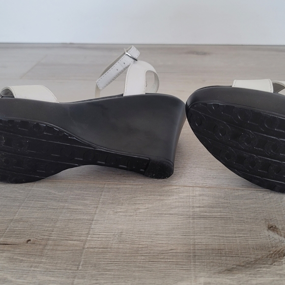 MONTEGO Bay Club Strap Wedge Sandles US11 - Picture 6 of 10